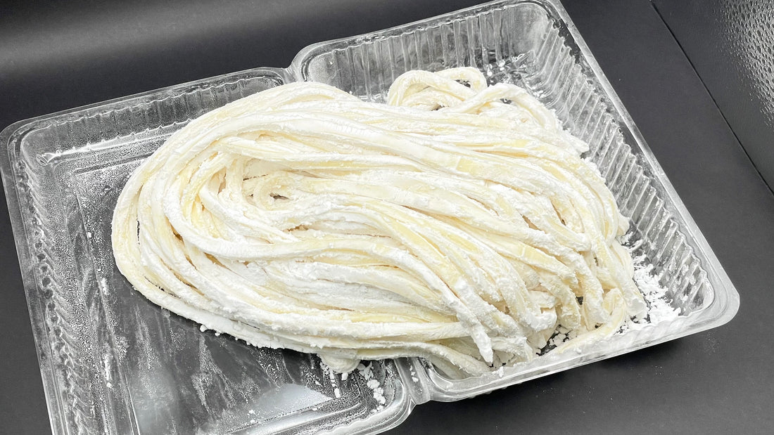 【WEB限定】規格外・数量限定 工場直送 水沢うどん 生 (約500グラム)